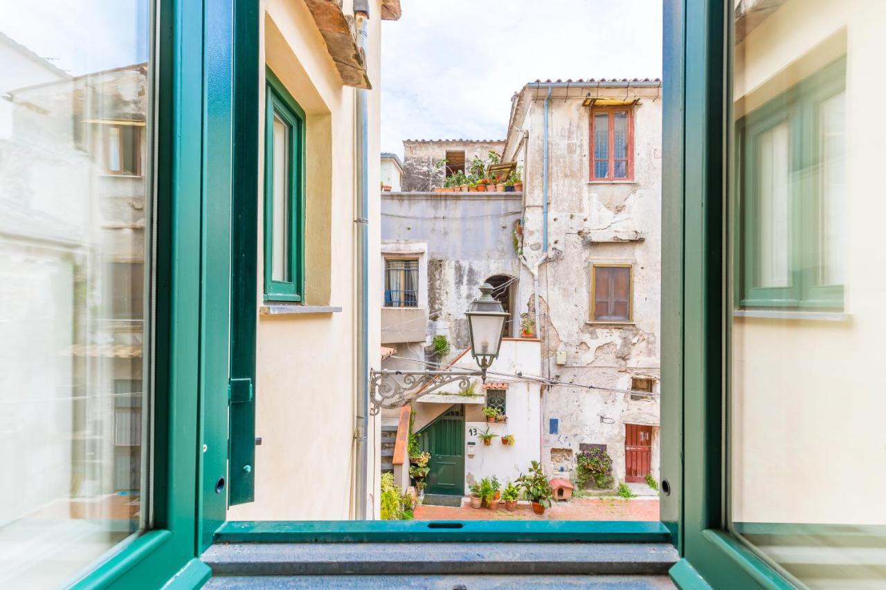 Apartmán Starhost - Terazza Barbuti Salerno Exteriér fotografie